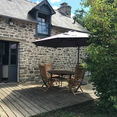 Maisonnette Au Pied Du Mont Dol Kültér fotó